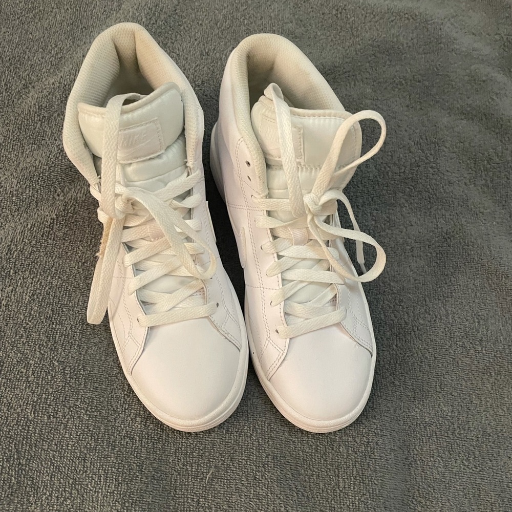 Nike shoes